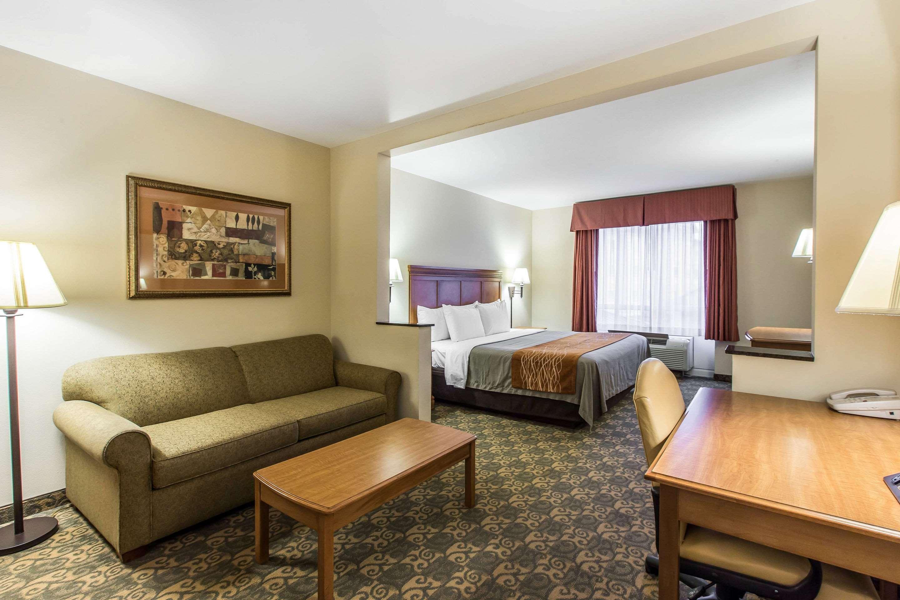 Comfort Inn & Suites Tifton Extérieur photo